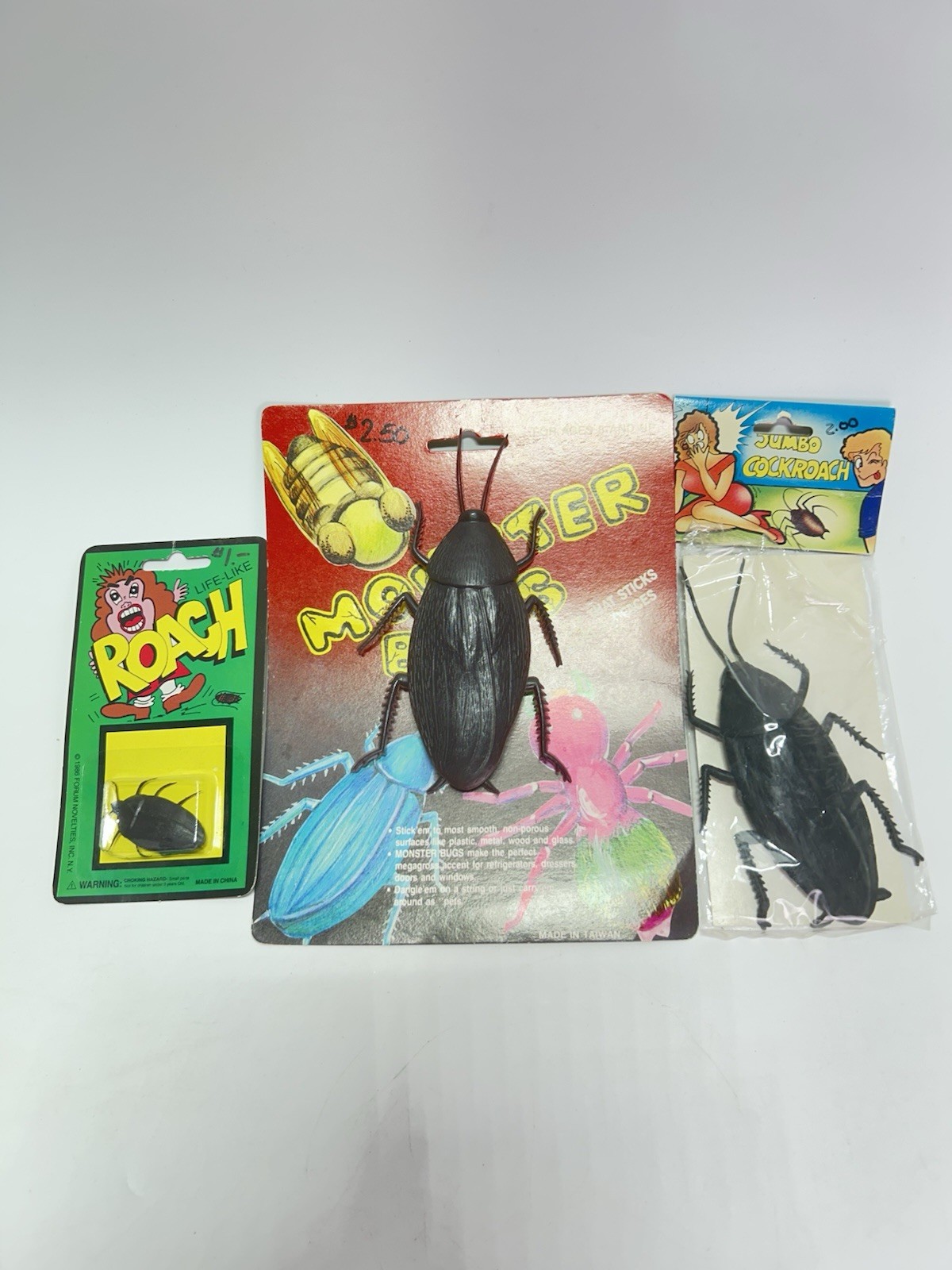 VTG Prank Cockroaches Realistic Cock Roach Monster Jumbo Gag Toy Joke Halloween
