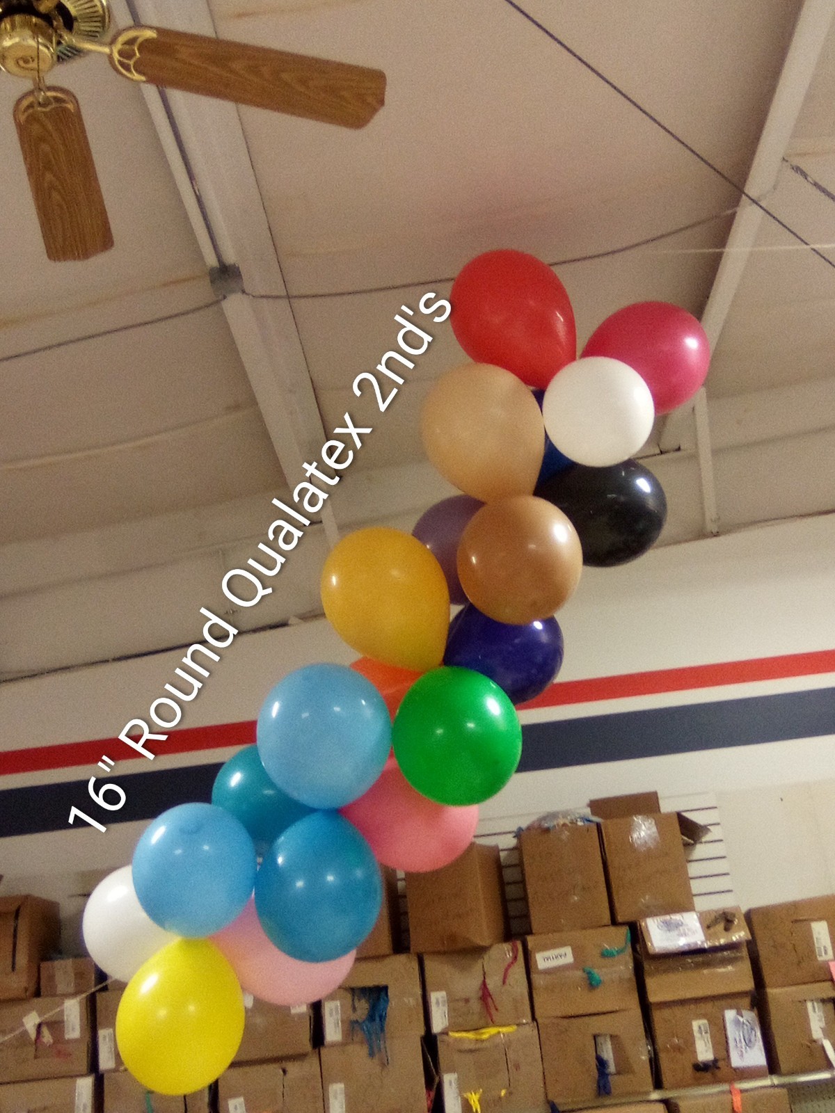 Bulk / Latex 16″ 2nd’s ( 1200 In Box ) Slight Color Run. See Pitchers