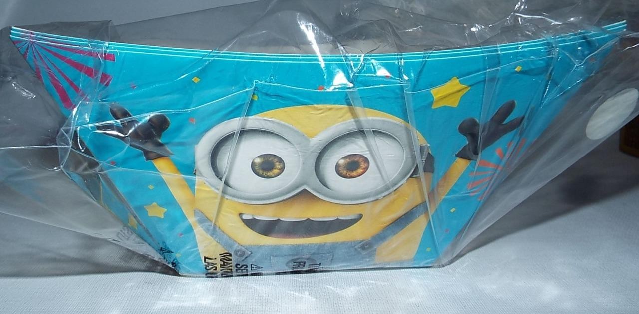 30 NEW Despicable Me Square Paper Party Treat Bowls 12″ Popcorn Chips MINIONS