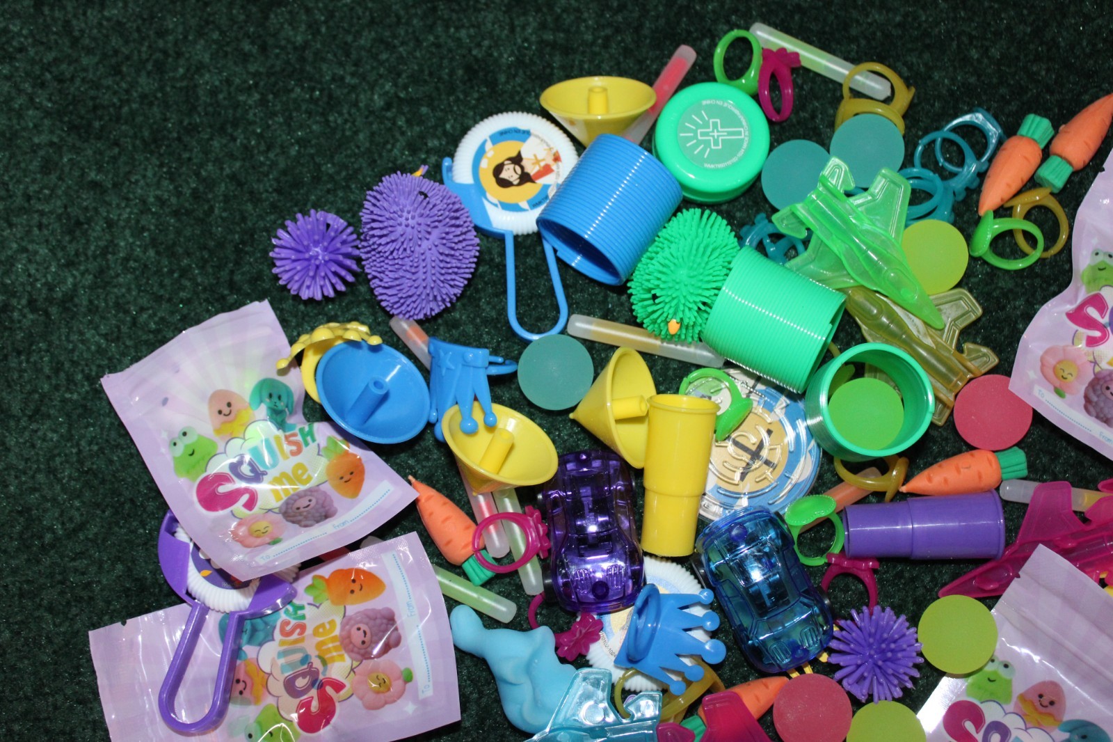 LARGE LOT Small Easter Toys, Cars Rings Puzzles Balls 100+ PIECES Party Favors
