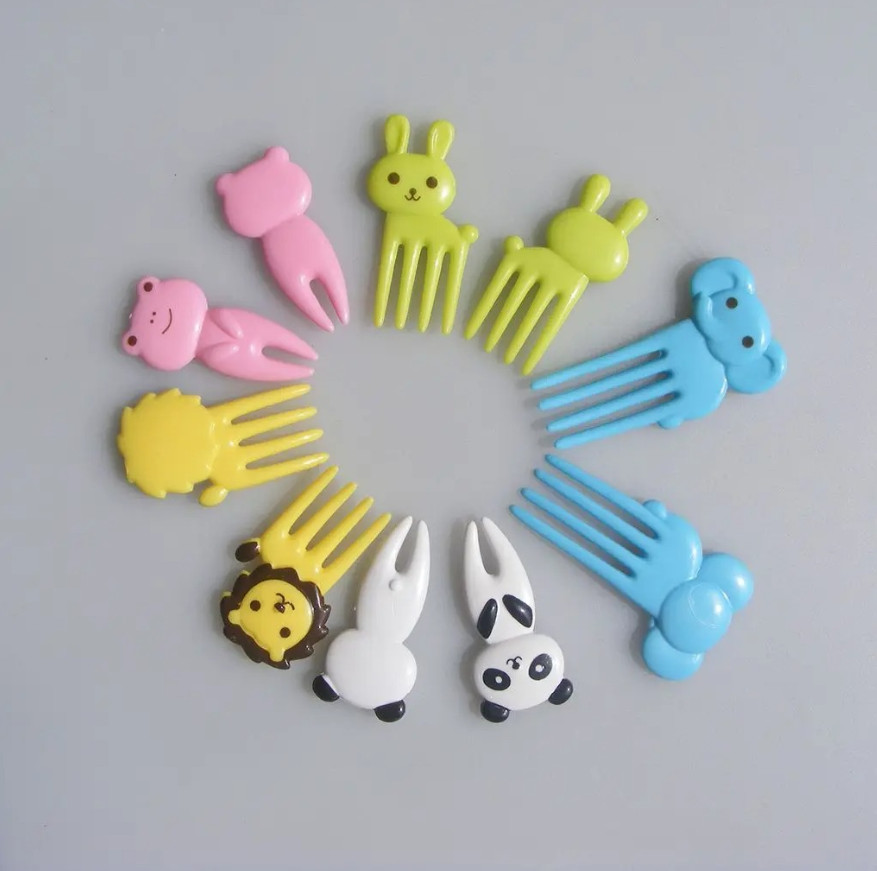 10pcs Mini Cartoon Animal Fruit Forks – Reusable Snack & Dessert Picks for Kids