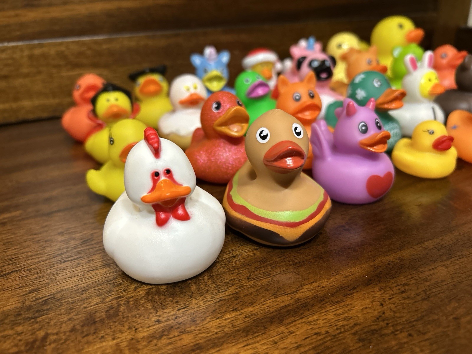 Lot of 28 Rubber Ducks Assorted Costumes Themes Holidays Jeep Bath Floaters 1+”