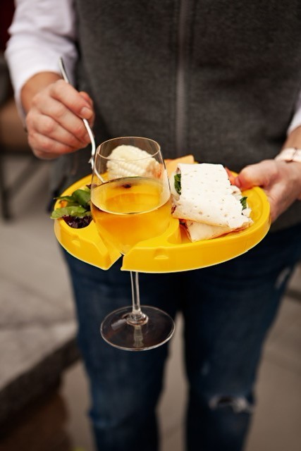 40 Resuable Plates: Eat and Drink with Food and Beverage Together: