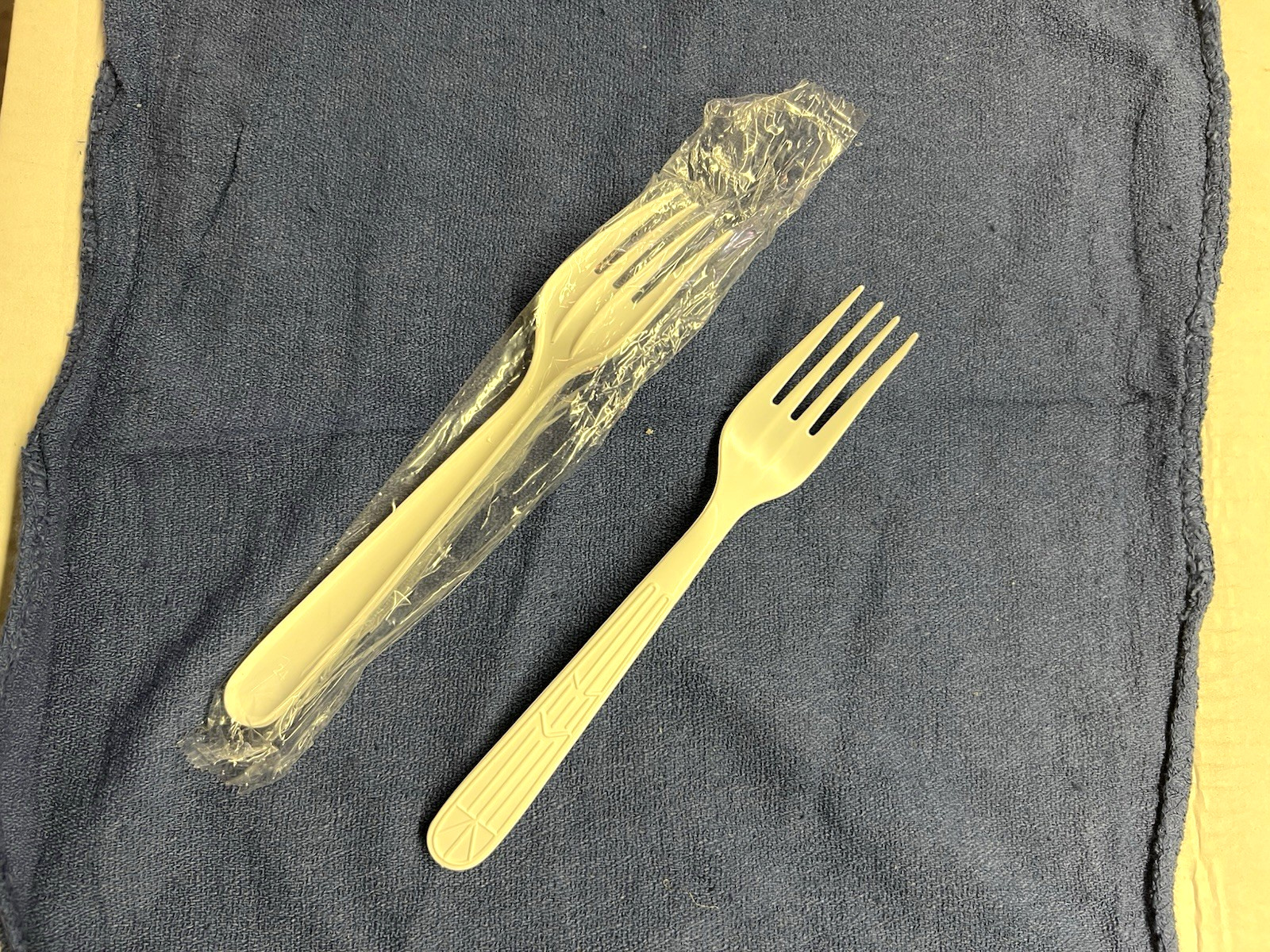 “Heavyweight Wrapped Polypropylene Cutlery, Fork, White, 1,000/Carton”