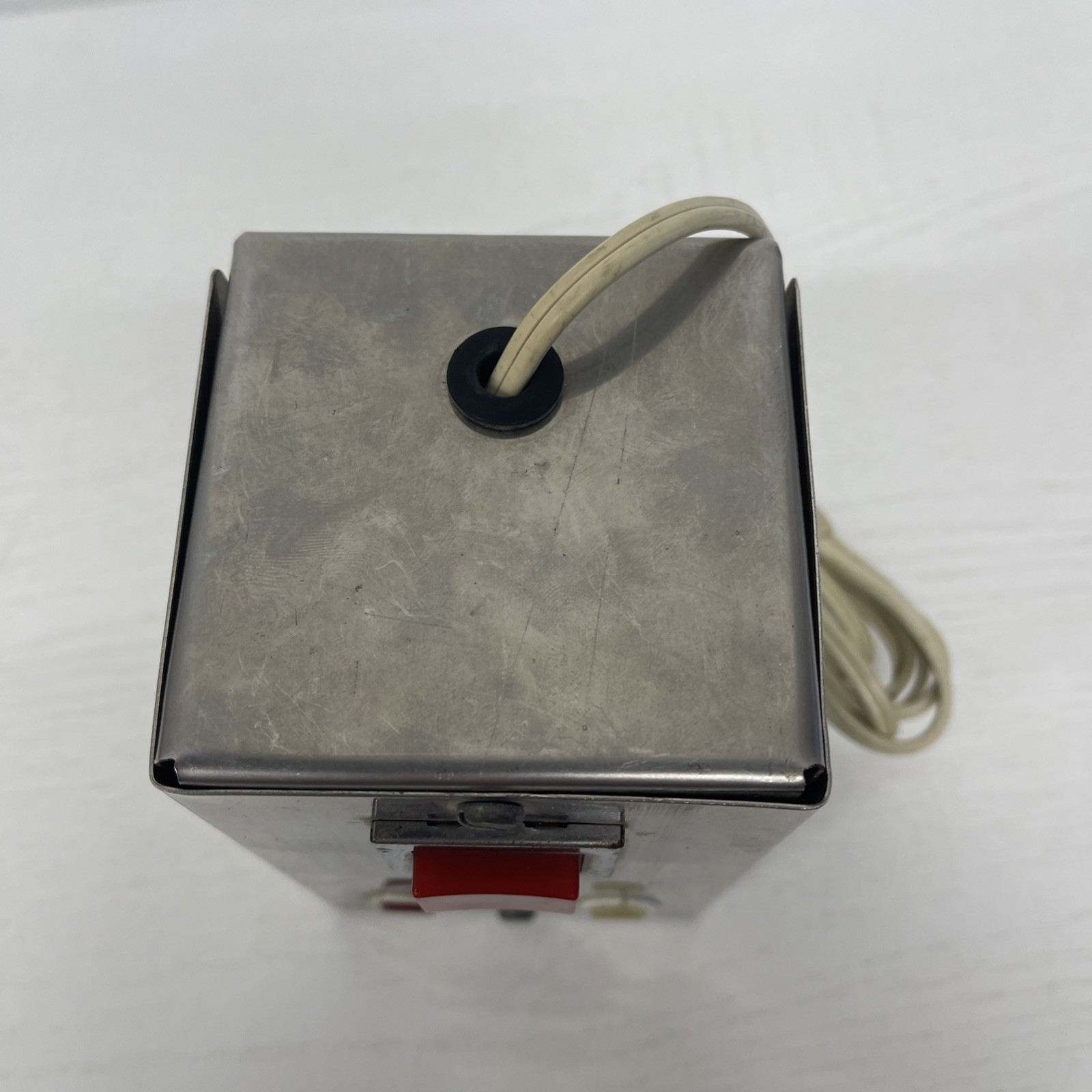 Prank Do Nothing Plug In Box – One Of A Kind Gift