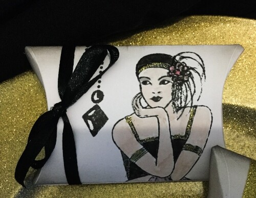 Art Deco Ladies Pillow Boxes – set of 8