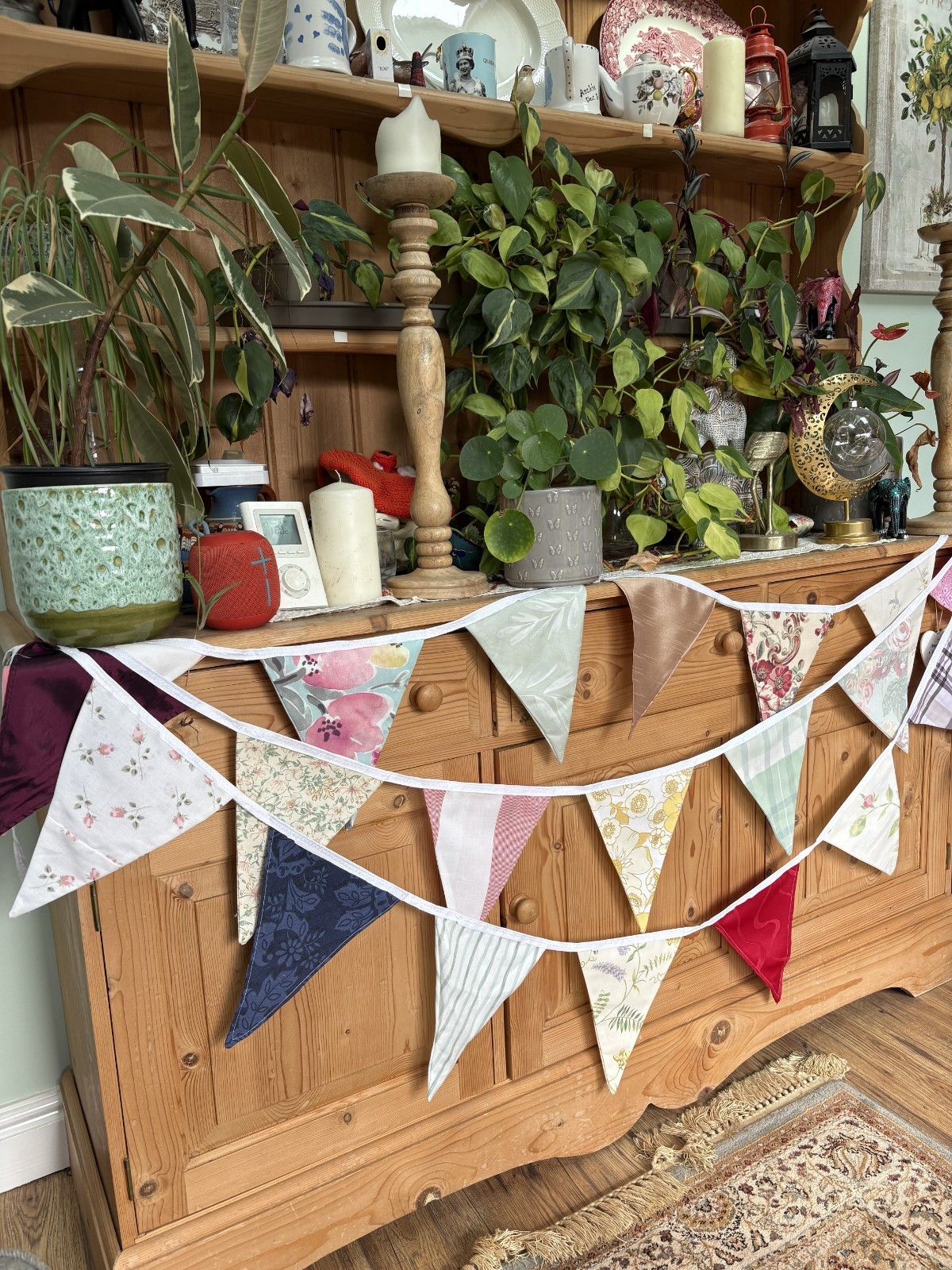 10m of Bargain Bunting £1 per meter! multicoloured patterned and plain fabrics
