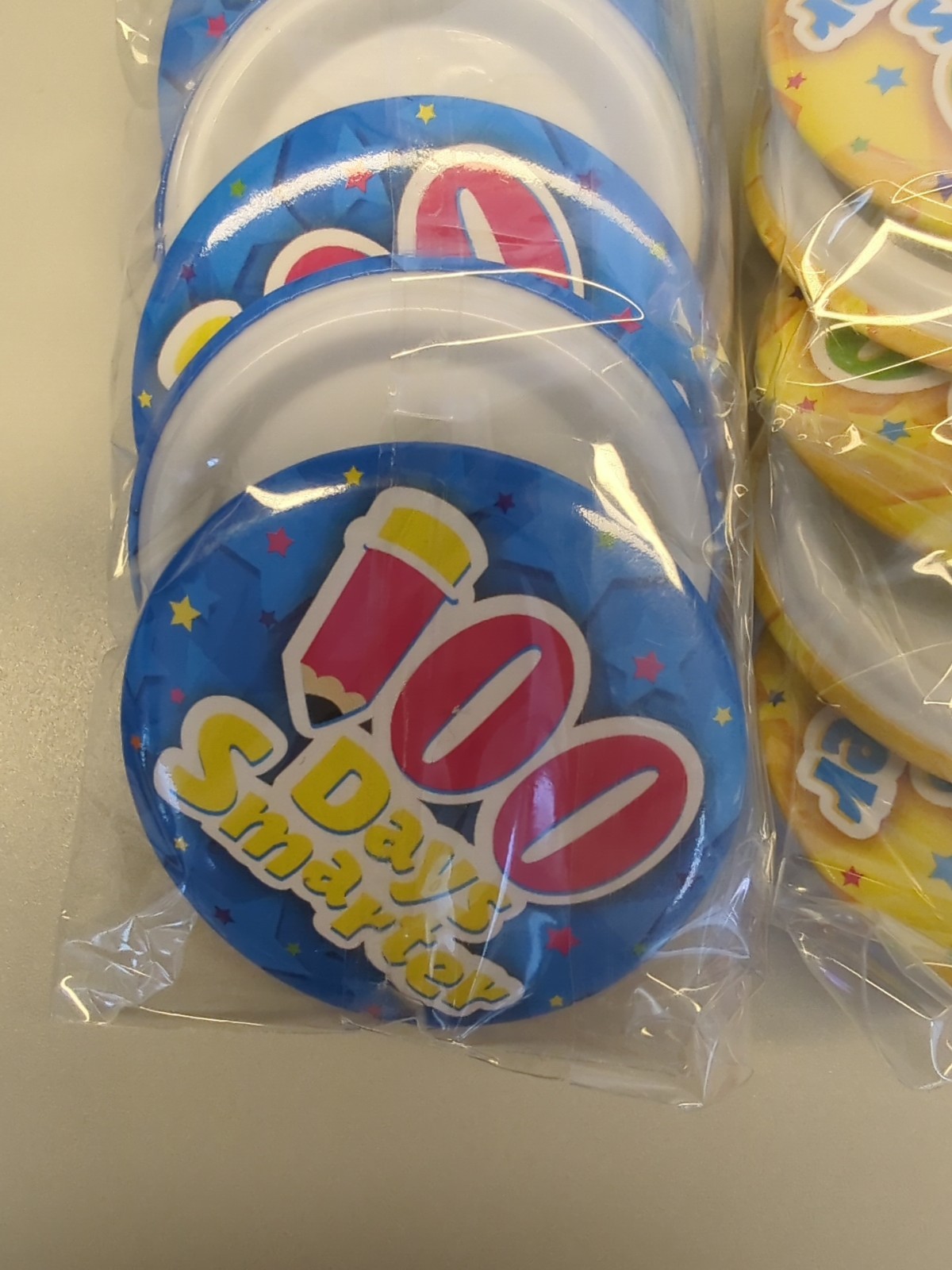60 Pcs – 100 Days Of School Pins And Bracelets 100 Days Smarter Happy 100th Day