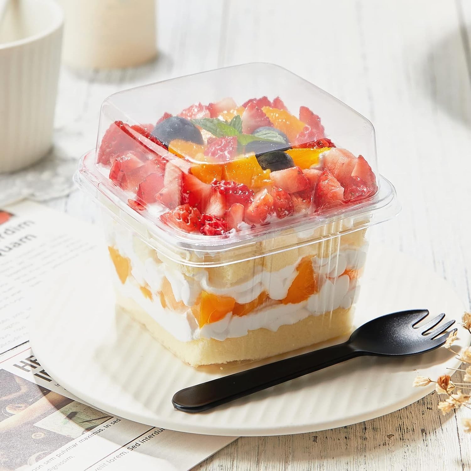 50Ct 8 oz Square Plastic Dessert Cups with Lids and Sporks, Clear Plastic Yog…