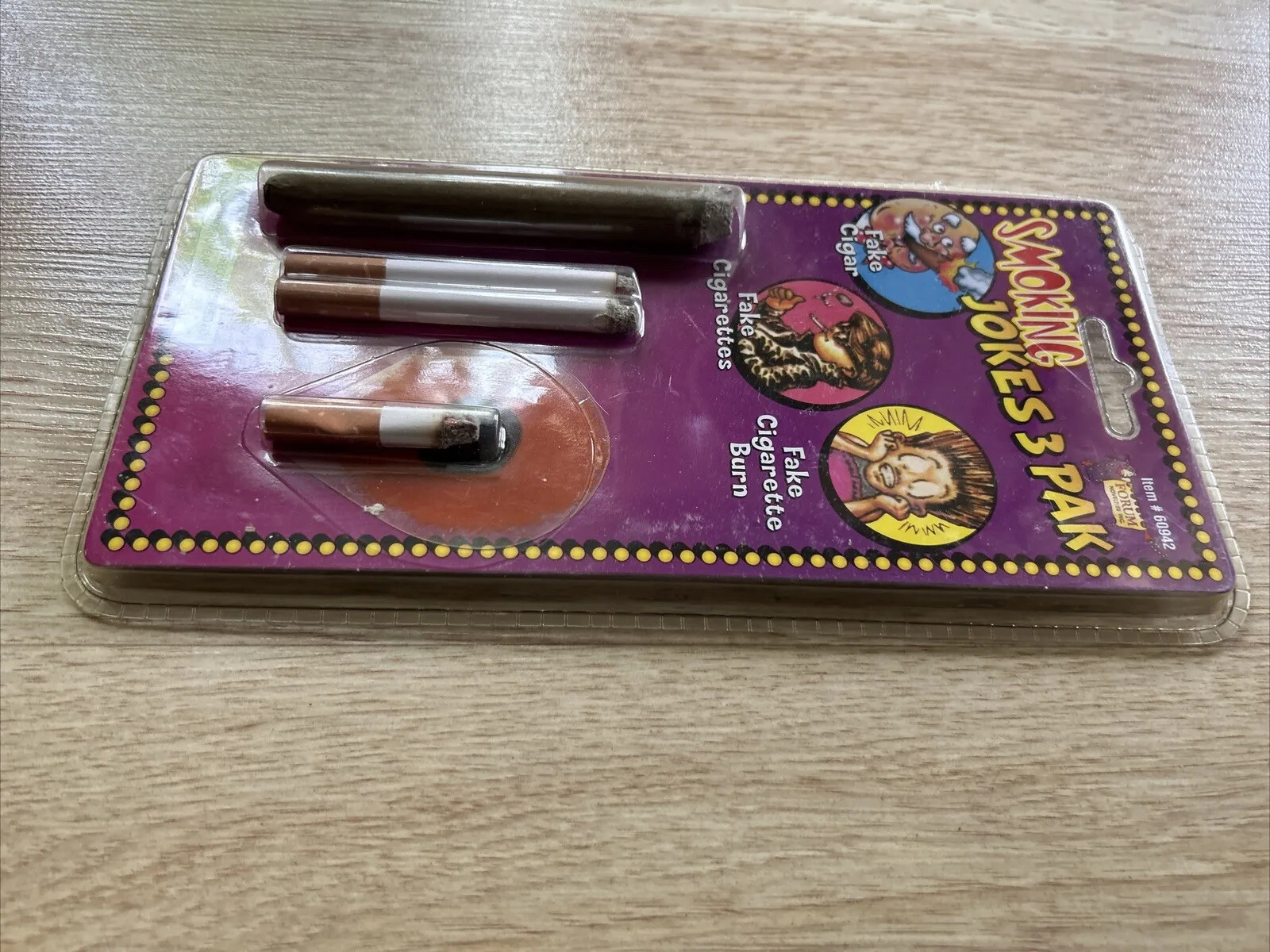 Vtg Forum Novelties Inc Smoking Jokes 3 Pak Toys Fake Burn Fake Cigarettes,Cigar