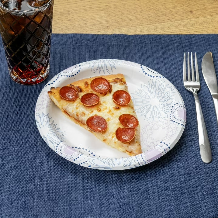 Great Value 8.5″ Everyday Disposable Paper Plates, 100 Count