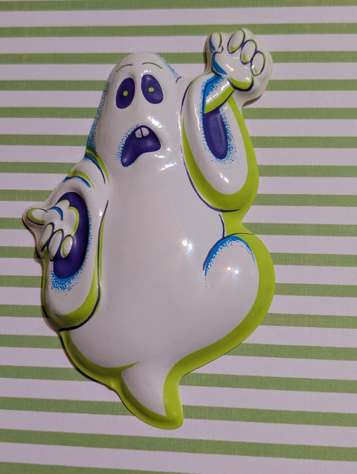23 Vintage Halloween Cupcake Toppers Ghost Soft Plastic Pop Tops