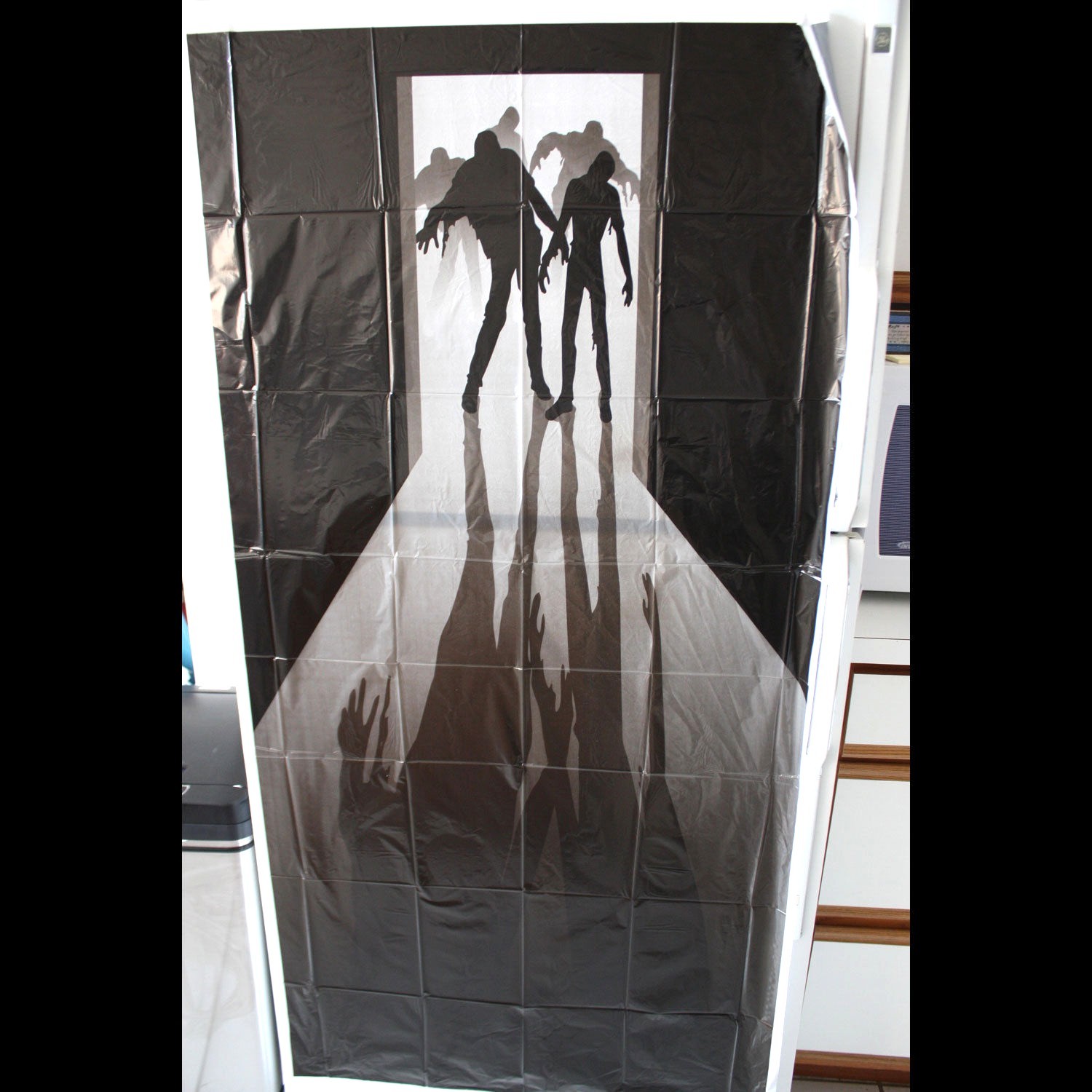 Walking Dead ZOMBIE VISITORS DOOR COVER Wall Mural Haunted House Prop Decoration