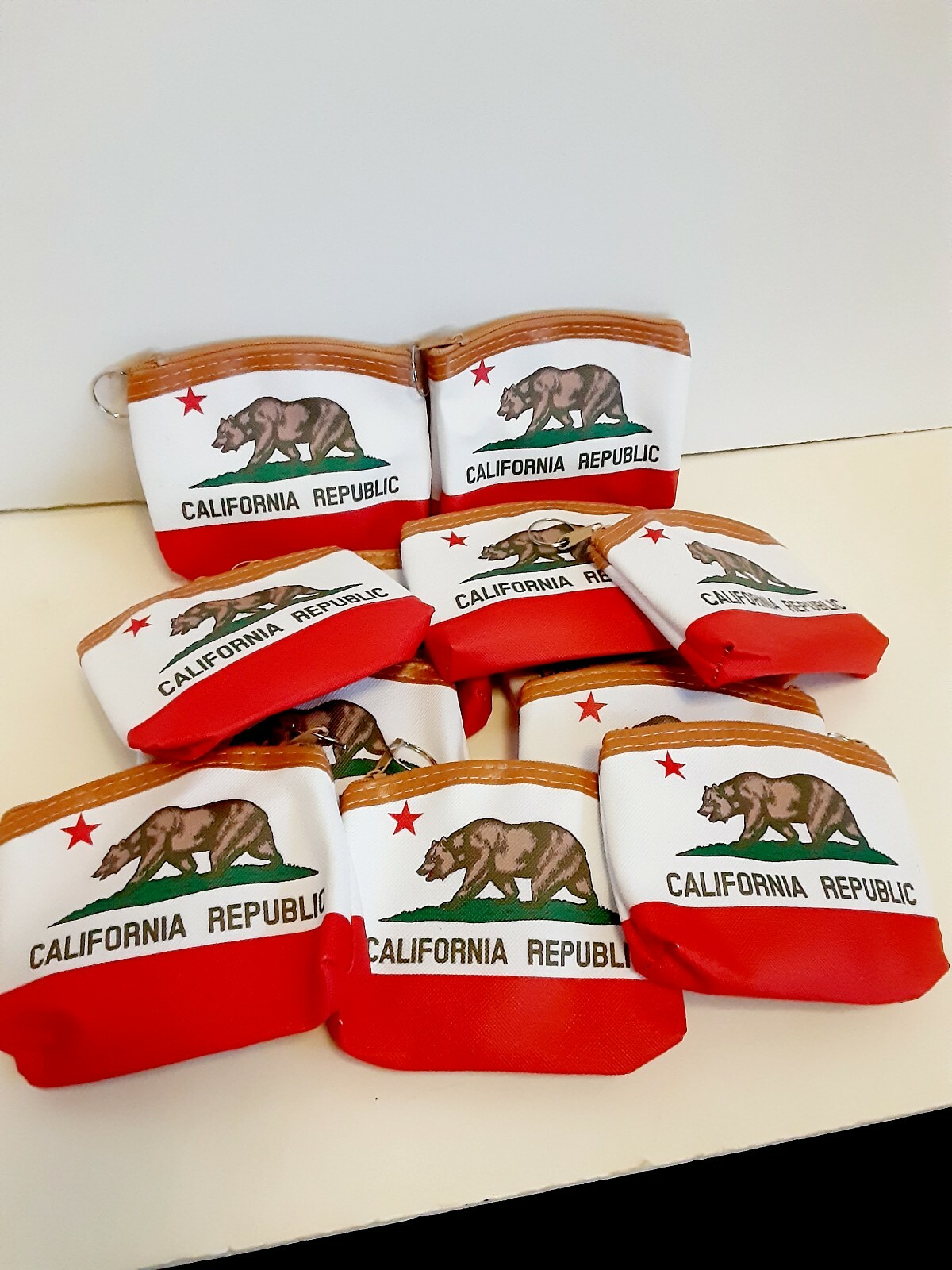 12 California Theme Candy Bags Filler Coin Purses Keychain Party FAVORS