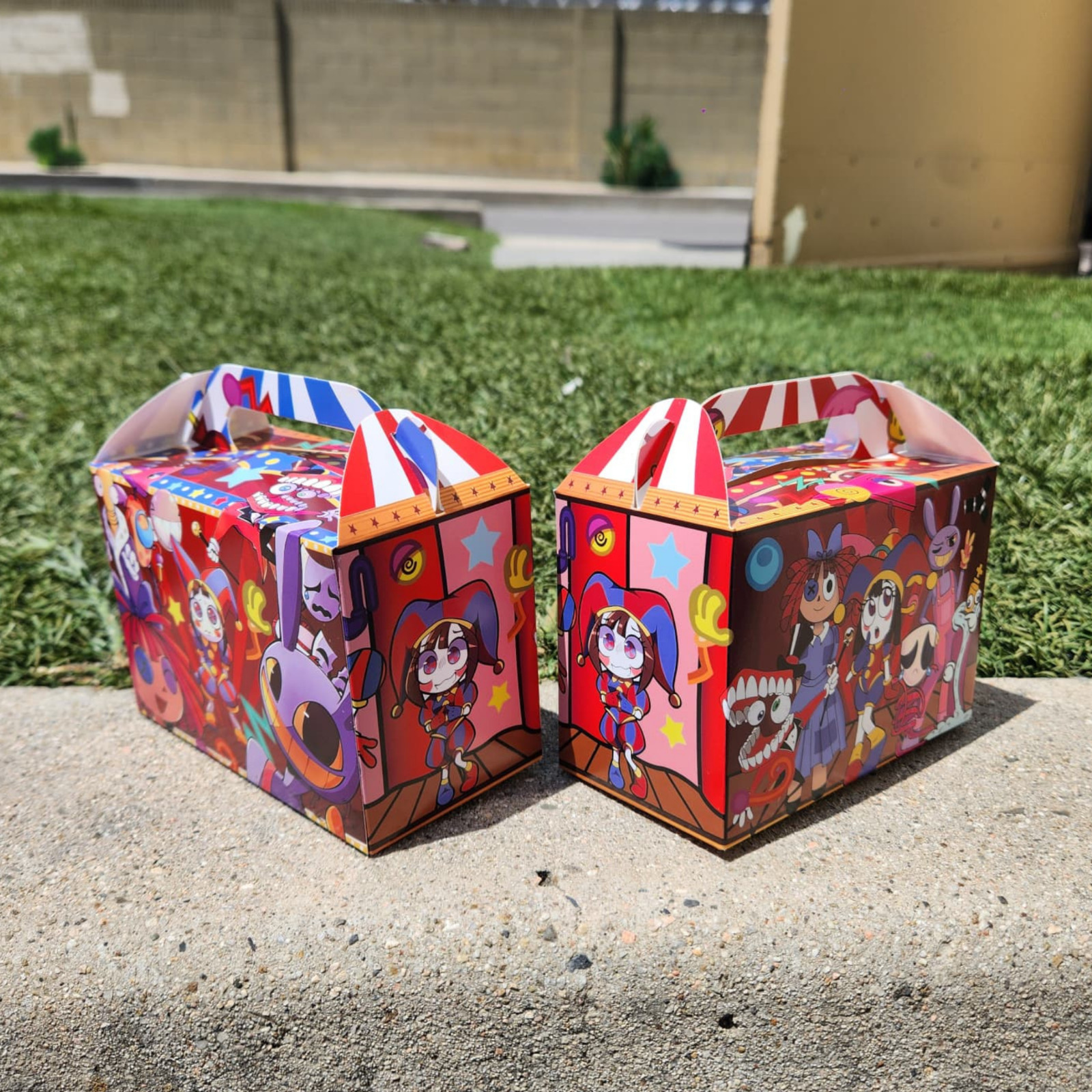 Amazing Circus Tablewave Party Supplies happy birthday centerpiece decoration