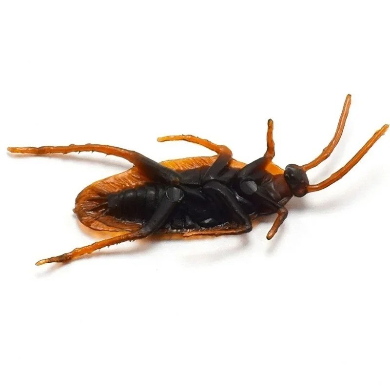 10pcs Fake Cockroach Prank Toys Realistic Rubber Bugs Halloween Joke Props