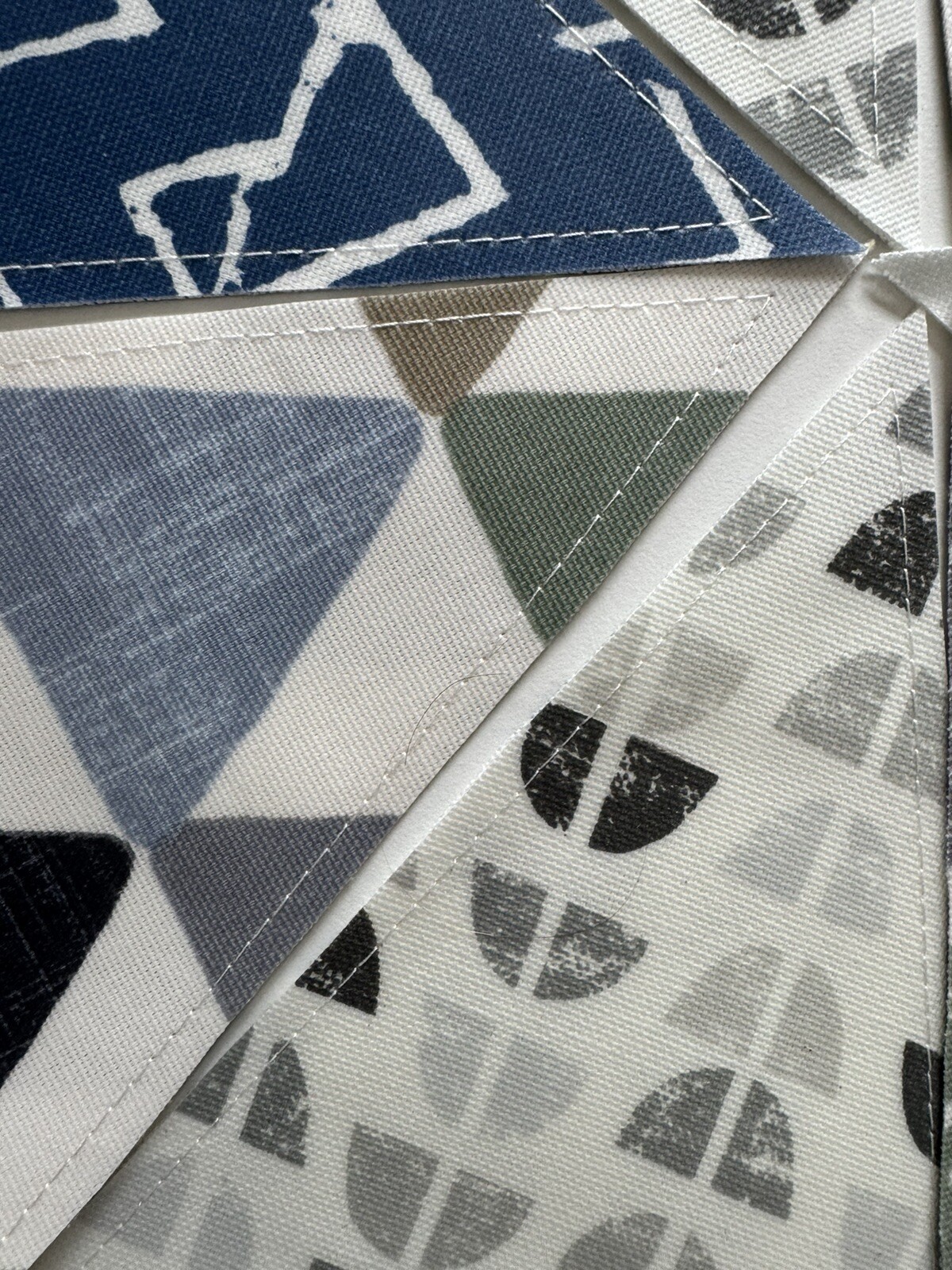 Handmade Oilcloth Bunting – Garden/Home Contemporary – 2 Meters Double Sided