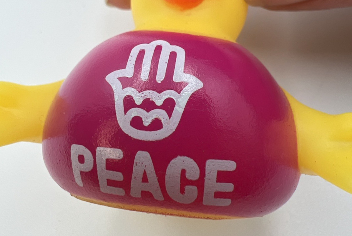 RUBBER DUCKY Pink Peace Shirt Collectible 2″ Vinyl Figure NEW Jeep & Cruise