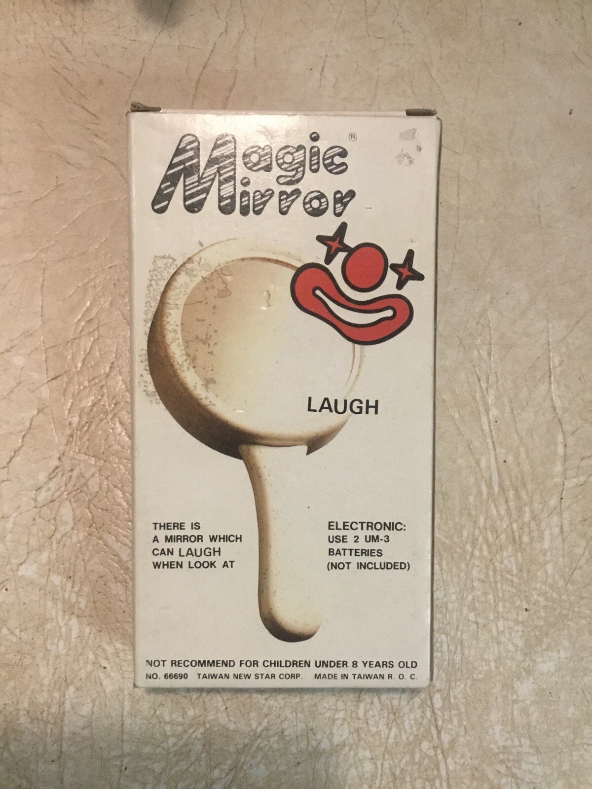 Vintage MAGIC LAUGH HAND HELD MIRROR Laughing Sound Toy Prank Joke Funny Works