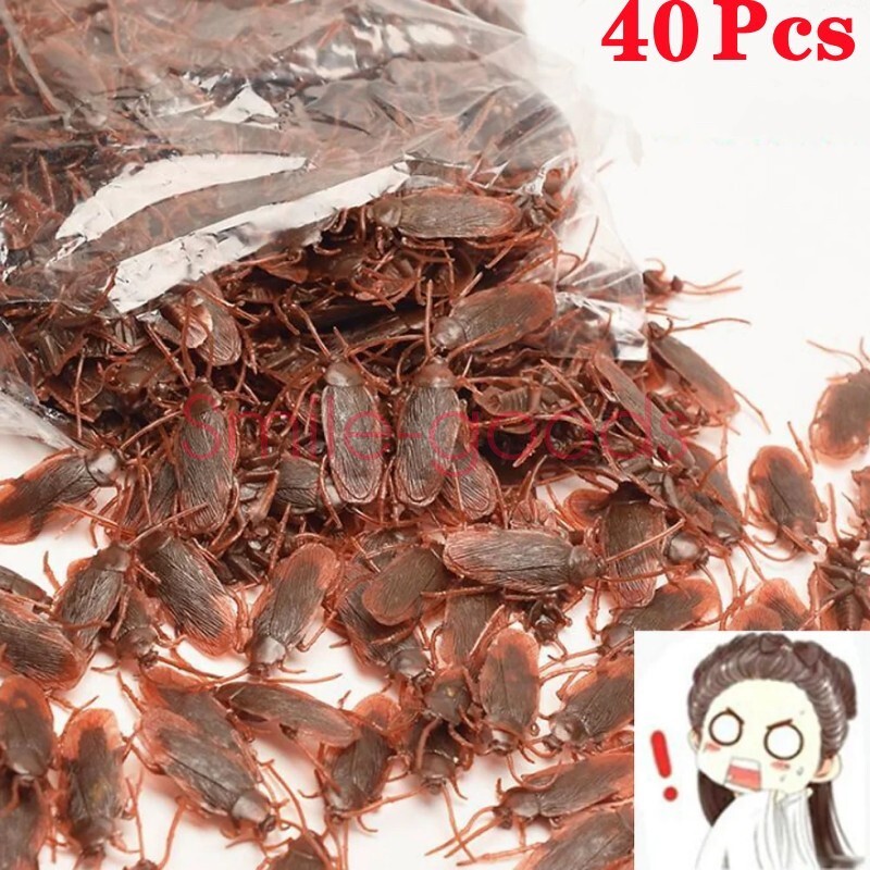 Prank Cockroaches Realistic Cock Roach Rubber Fake Creepy Bugs Gag Toy Joke 40pc