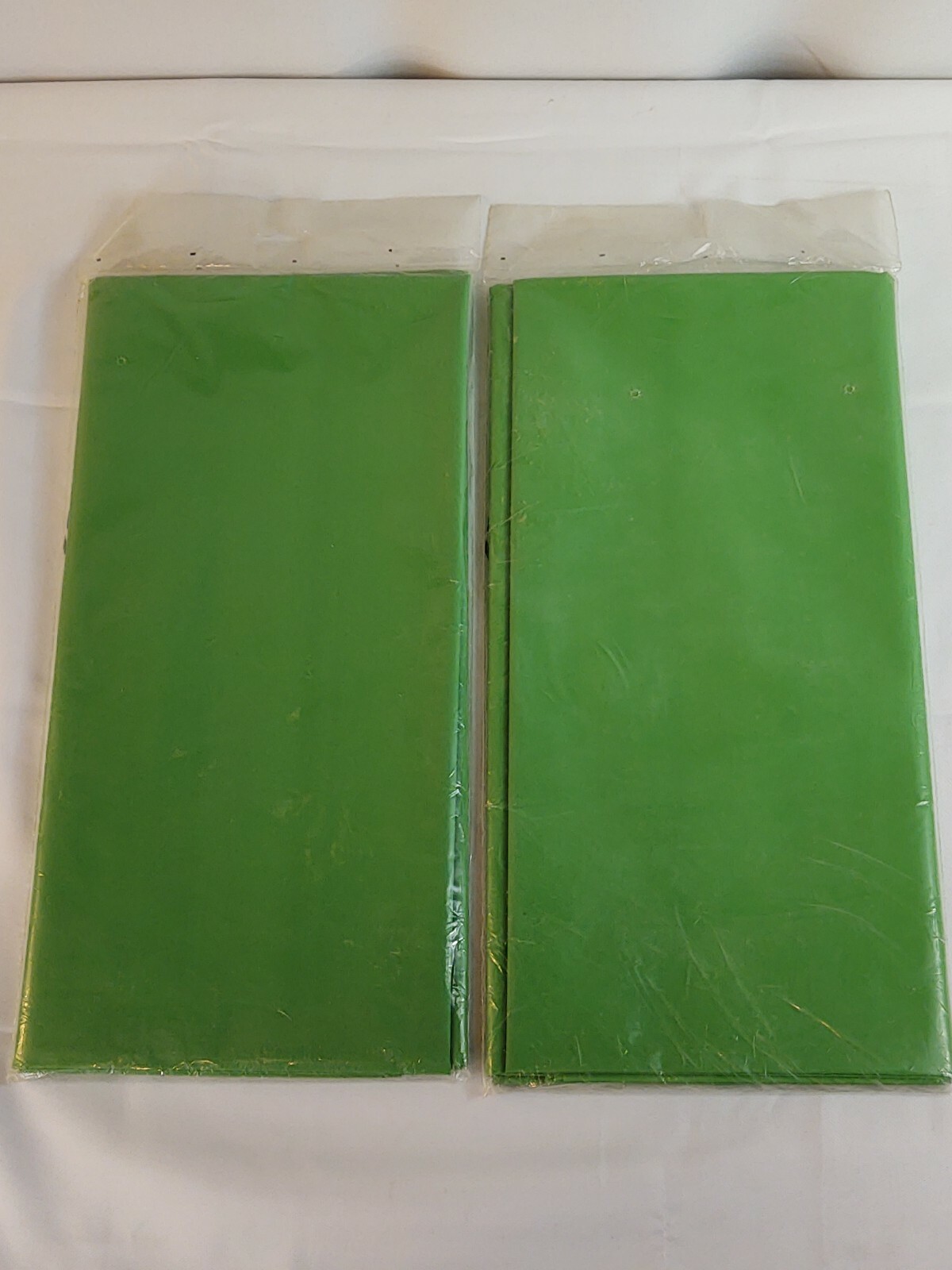 Vintage – 2 Paper Art Green Plastic Table Covers Reusable Heavy Duty 54″x108″