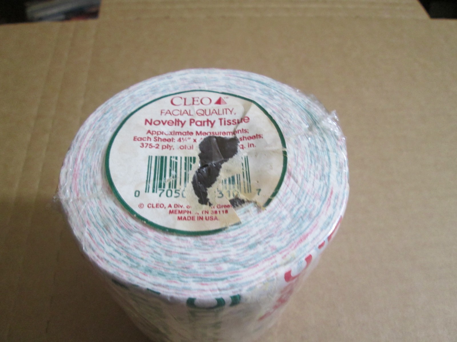 Cleo Novelty Christmas Holiday Toilet Paper sealed 1 Roll “Season’s Greetings”