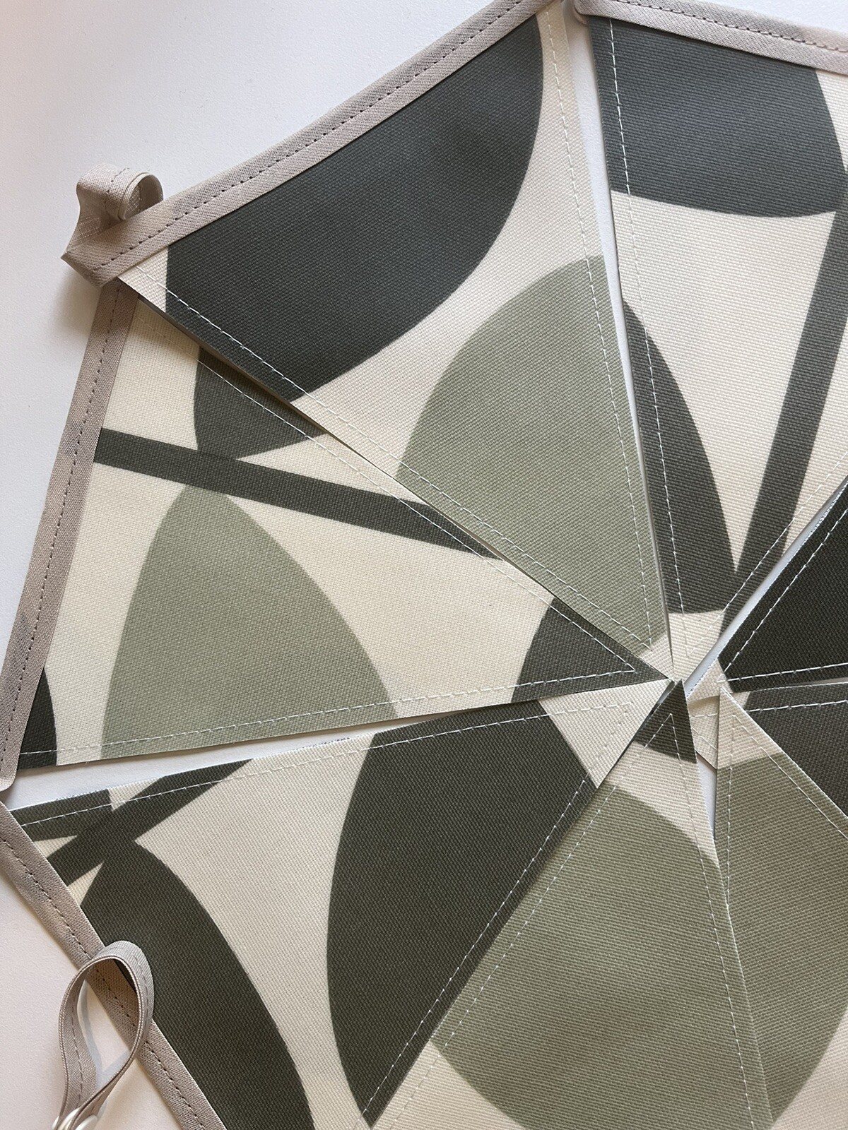 Handmade Oilcloth Bunting – Garden/Home Contemporary – 2 Meters Double Sided