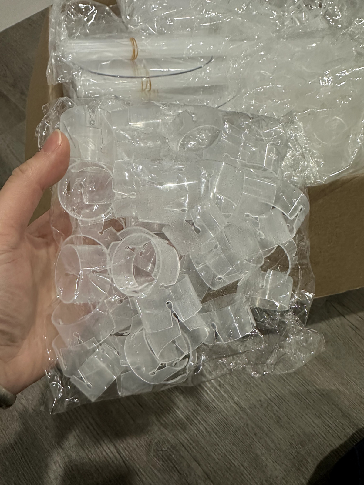 Balloon Party Supplies Bulk Sale – 30 Balloon Stands, 100 Balloons Strips