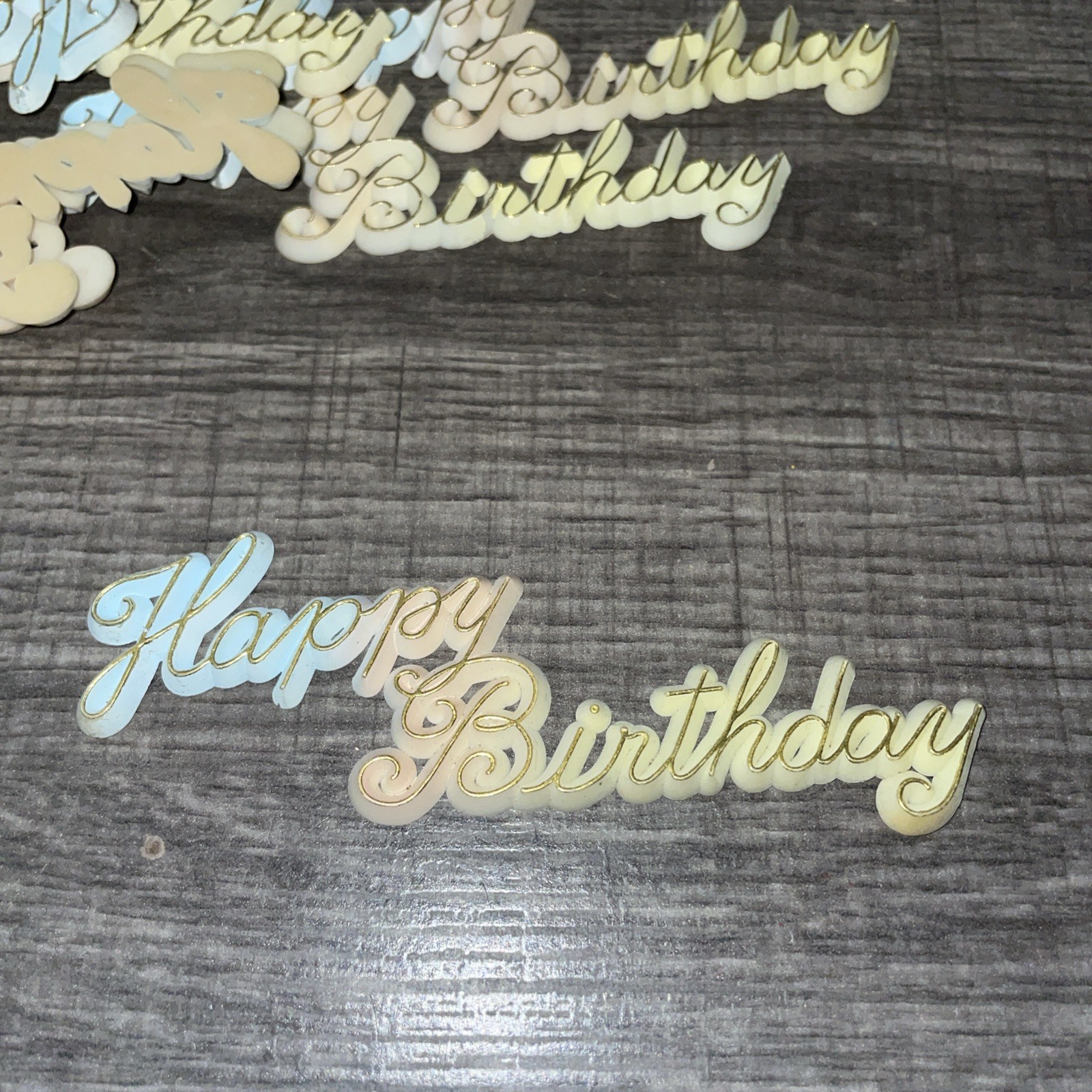 LOT OF 26 VINTAGE HAPPY BIRTHDAY CUPCAKE CAKE TOPPERS