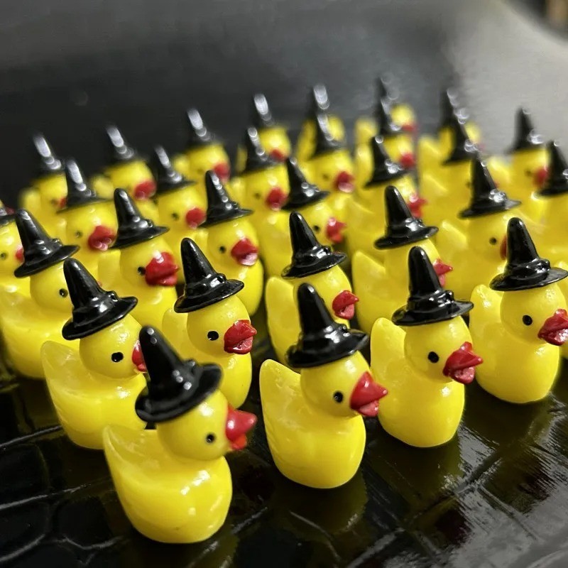 20pcs Resin Halloween Witch Mini Duck Cruise Ducks Set