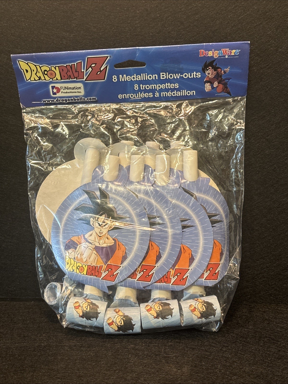 DRAGON BALL Z BLOWOUTS (8) Birthday Party Supplies Favors Toei Cartoon Goku