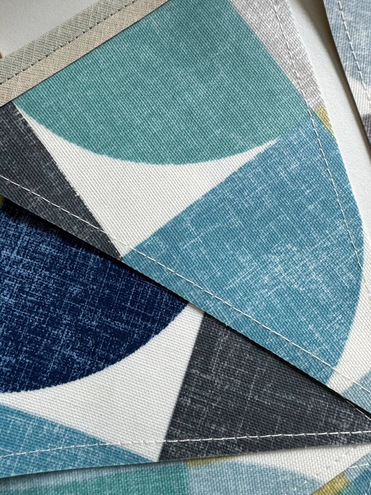 Handmade Oilcloth Bunting – Garden/Home Contemporary – 3 Meters Double Sided