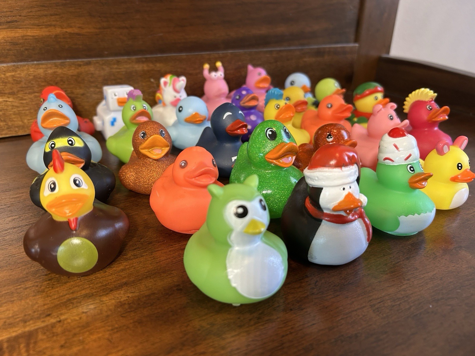 Lot of 28 Rubber Ducks Assorted Costumes Themes Holidays Jeep Bath Floaters 2+”